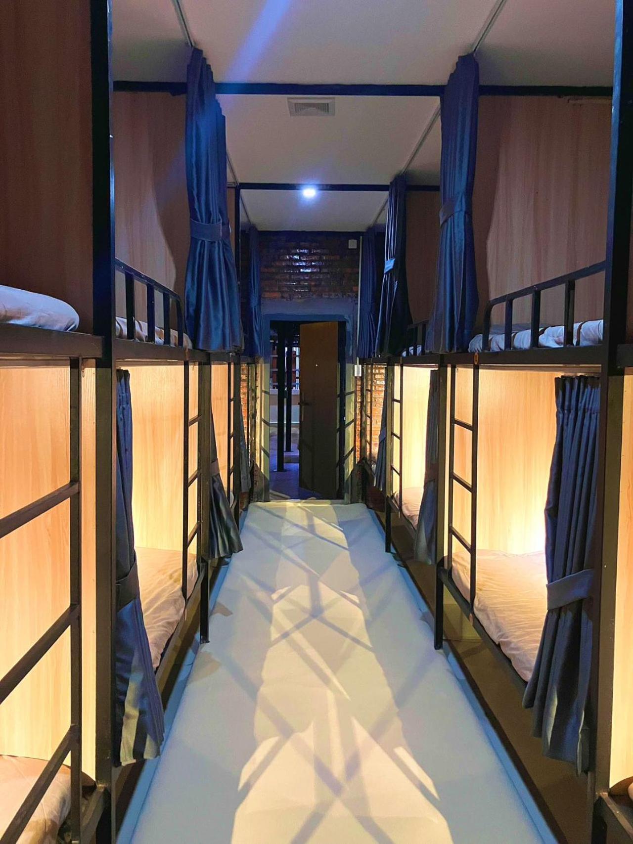 Venn Hostel Wientian Zewnętrze zdjęcie