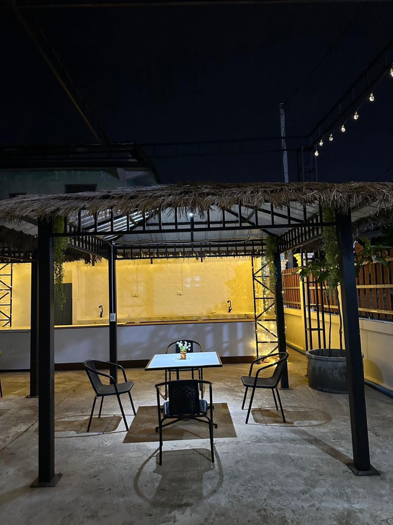 Venn Hostel Wientian Zewnętrze zdjęcie