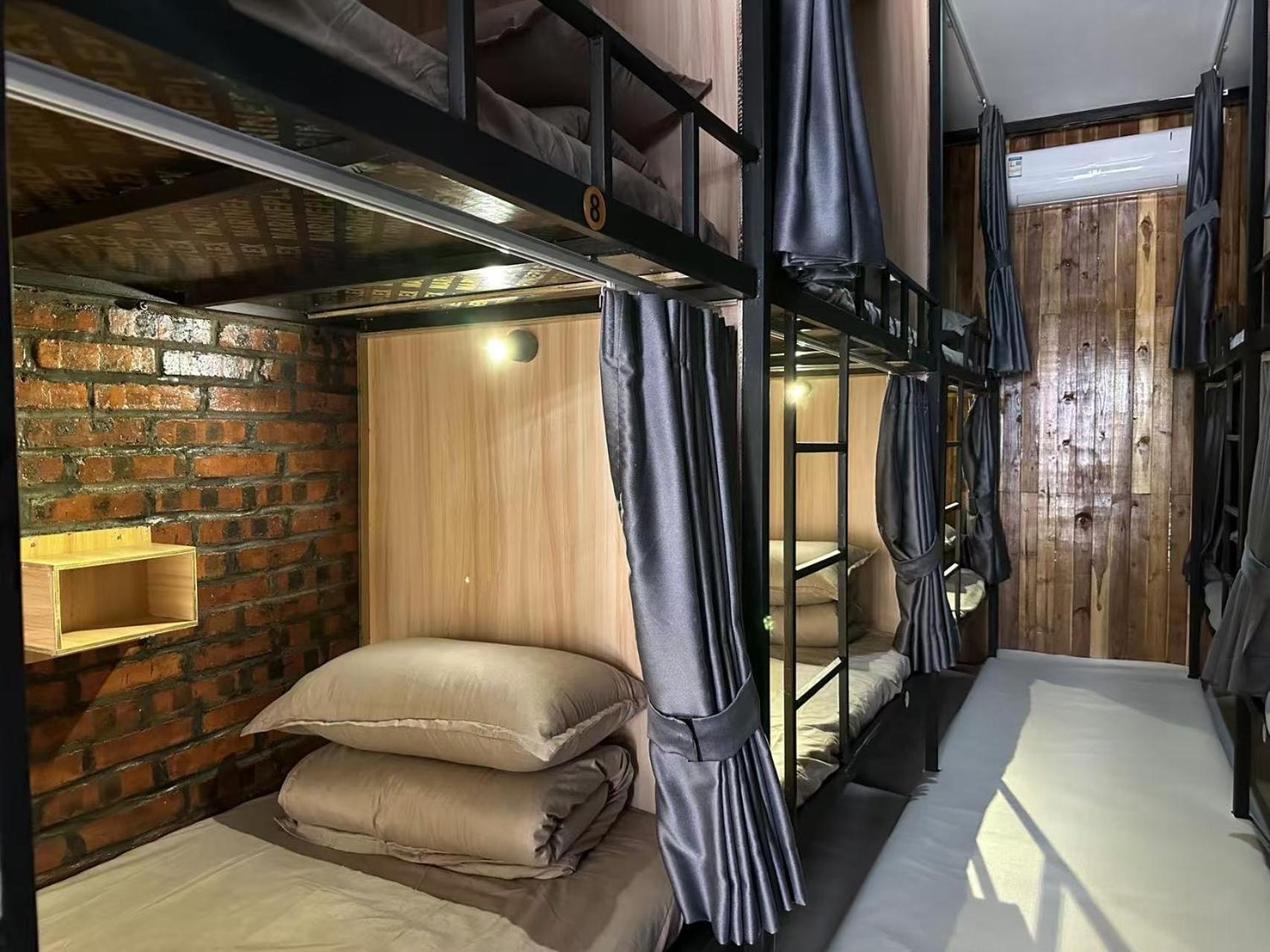 Venn Hostel Wientian Zewnętrze zdjęcie