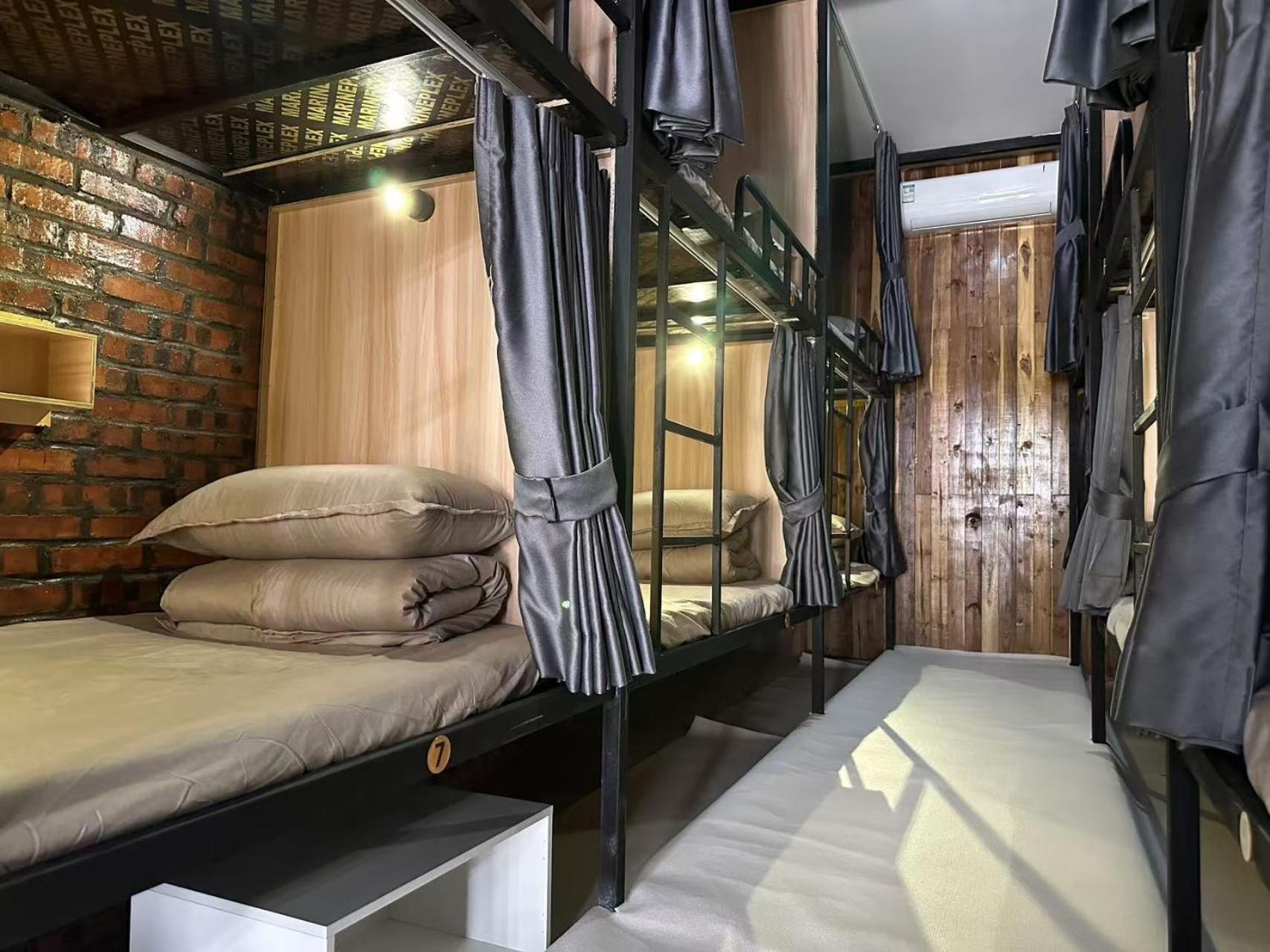 Venn Hostel Wientian Zewnętrze zdjęcie