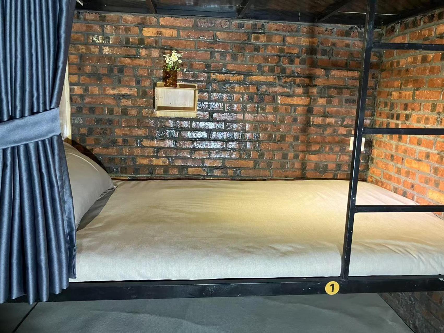 Venn Hostel Wientian Zewnętrze zdjęcie